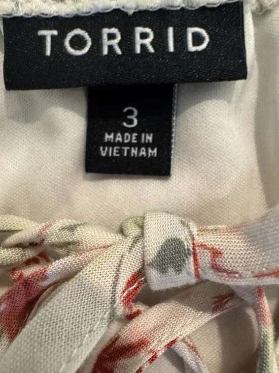 Torrid Women’s 3 Floral Babydoll Top Tie Front Flutter Sleeve Cream Pink Green - Picture 6 of 12